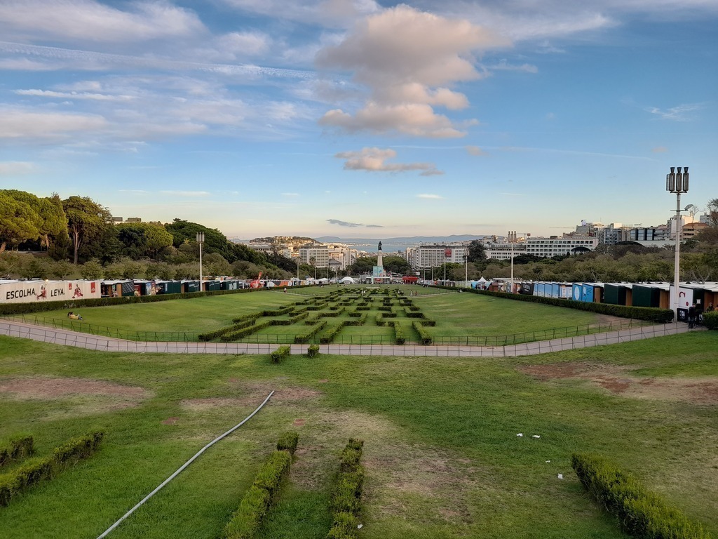 View to Marquês de Pombal with the Tejo on the back