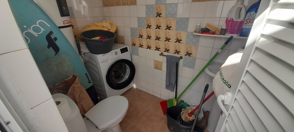 backyard toilet and laundry 2