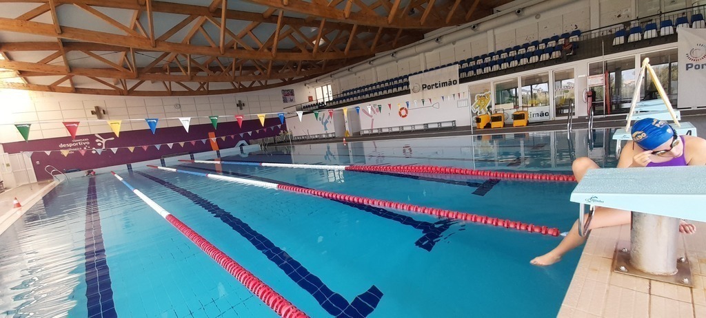 indoor swimming pool