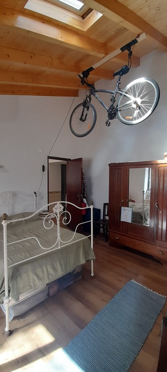 pedro father bedroom 2