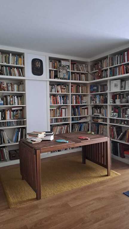 Our librabry; mainly portuguese and french books, but some english too