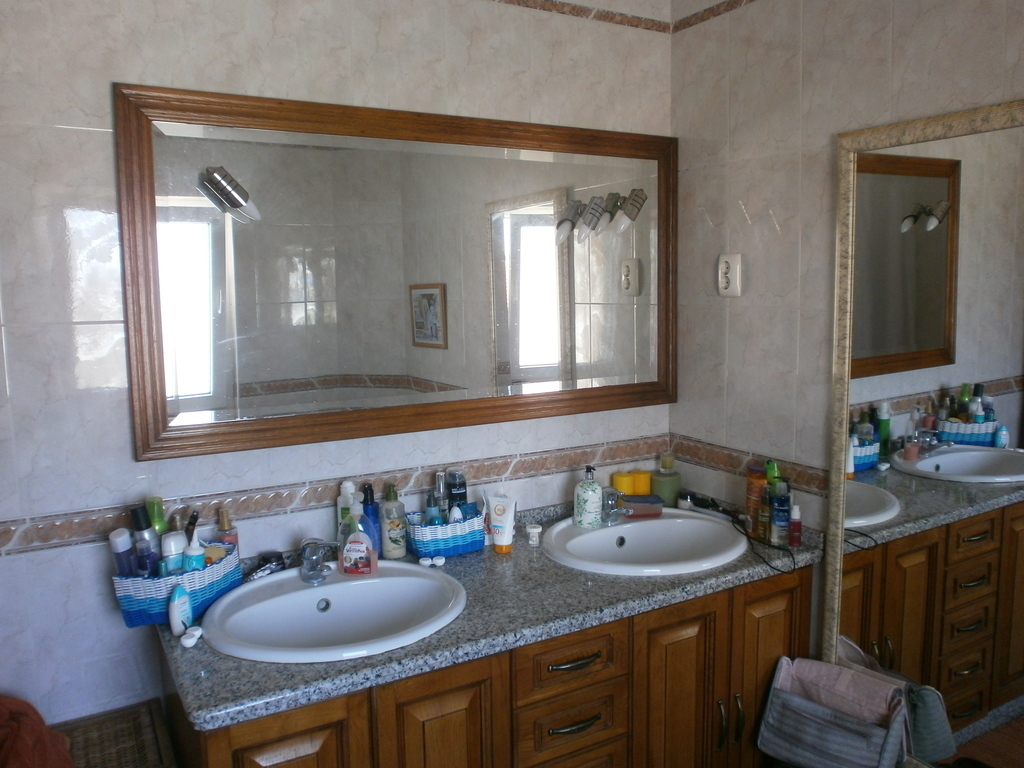 Main Bathroom