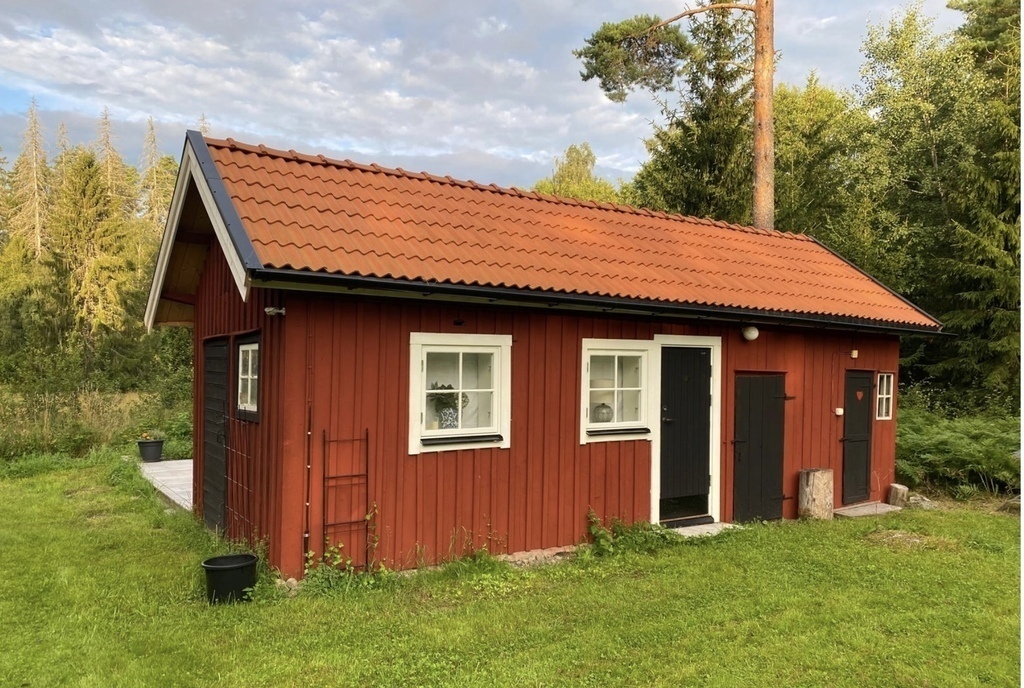 Exterior of chicken house/guest room