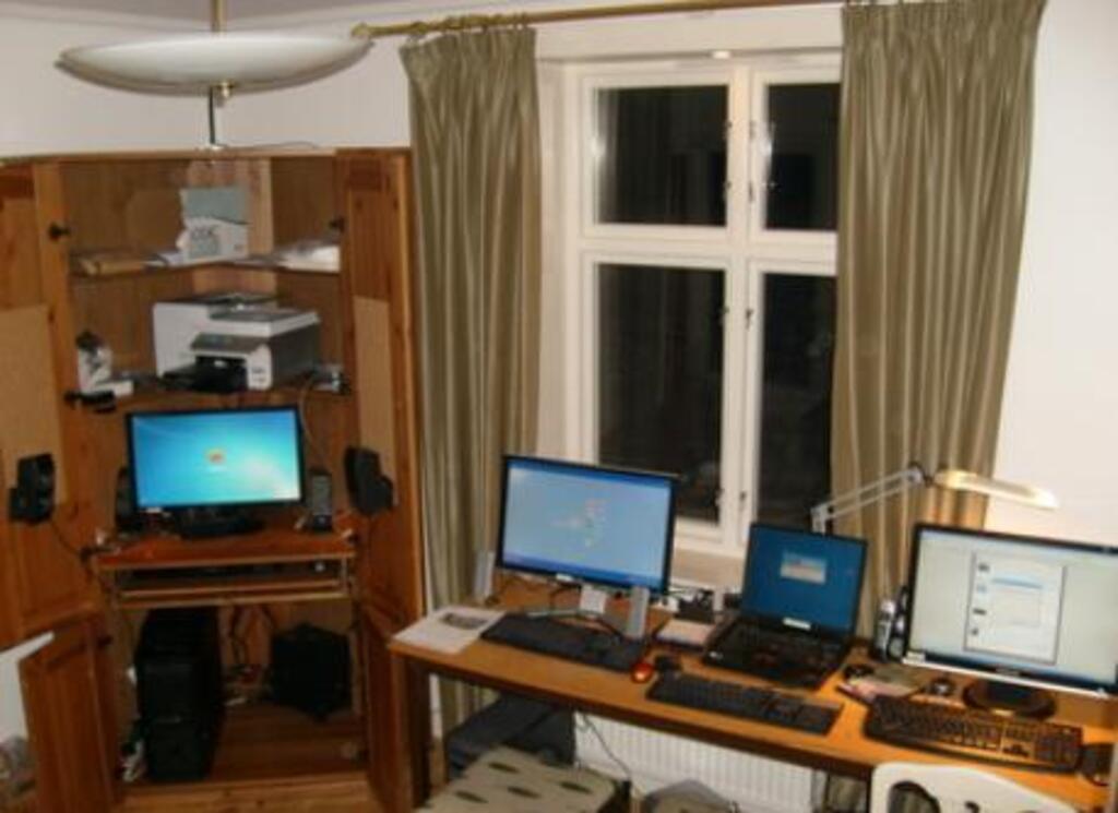 Computer room full of fun