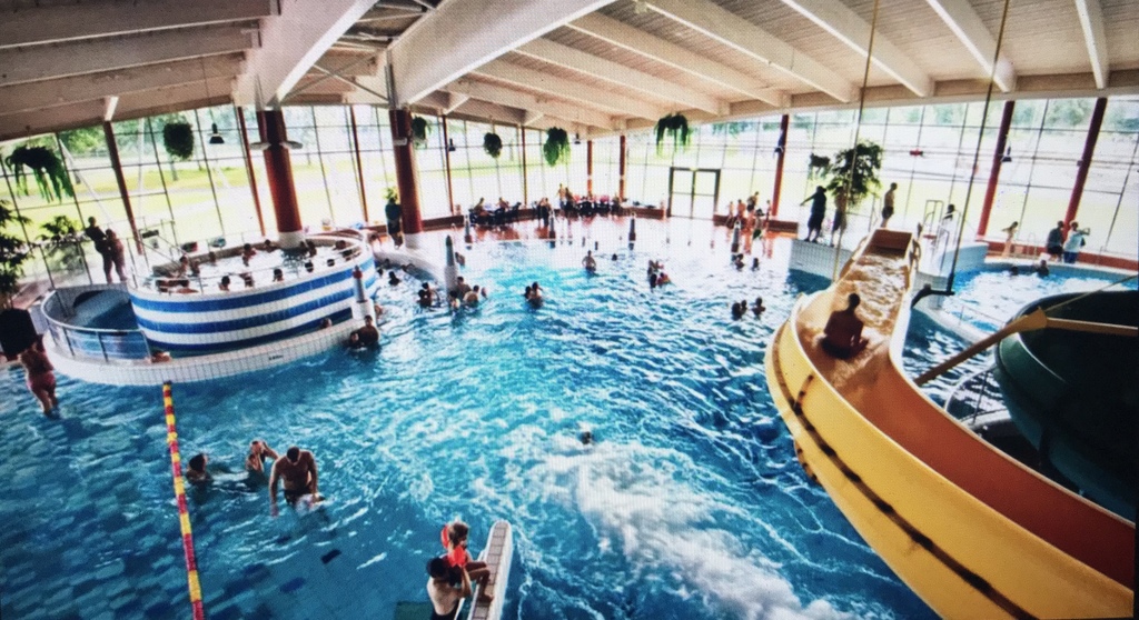 Indoor bath in Halmstad 5 min by car from us.