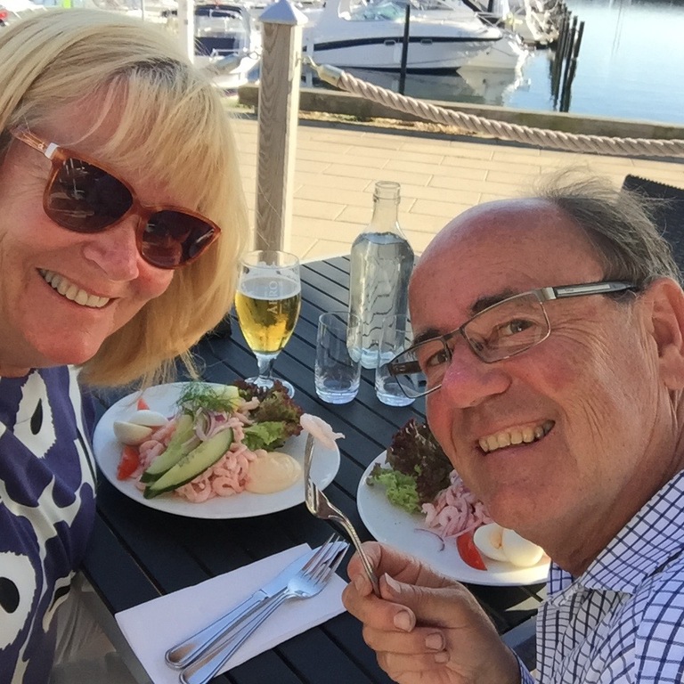 Eva and Per and a summer lunch