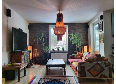 Livingroom seen from entrance/front door