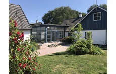 Old and new. Two older buildings are connected by a newer diningroom.