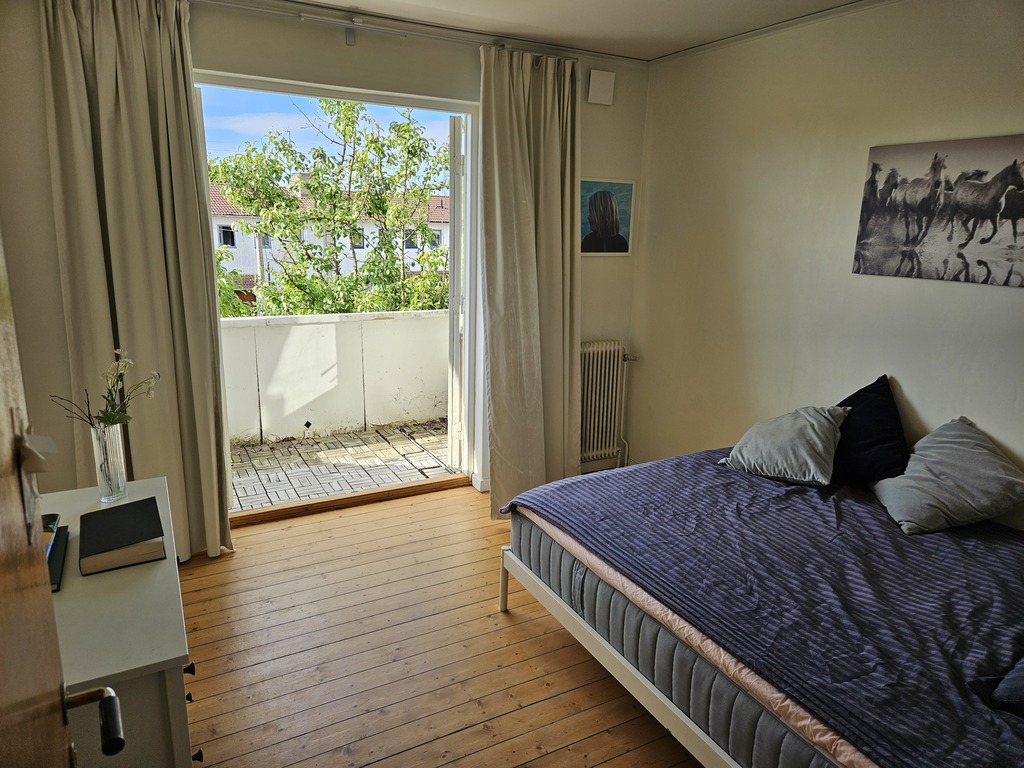 Bedroom 1 (4) with balcony, first floor
