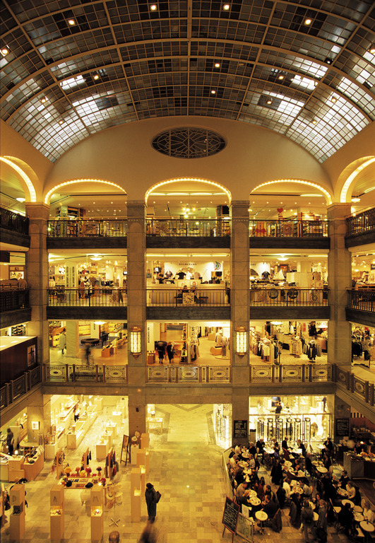 Lot´s of good shopping in Stockholm, picture shows Nordiska kompaniet