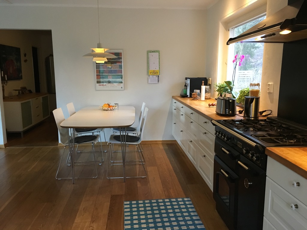 Dining area in our kitchen. Possible for 8 people to sit