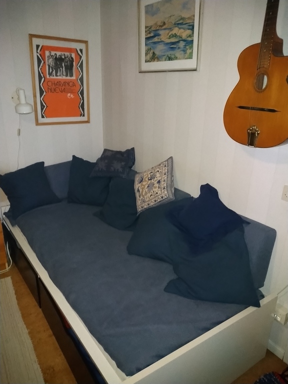 Den lilla sängen 90 x 120 cm.