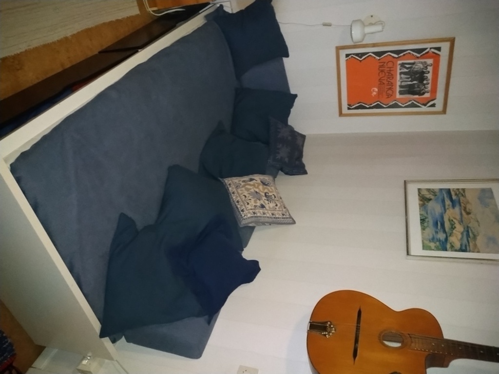 Den lilla sängen 90 x 120 cm.