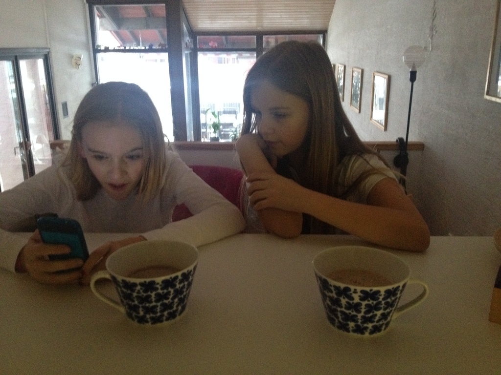 The bar counter works fine for a quick "fika"