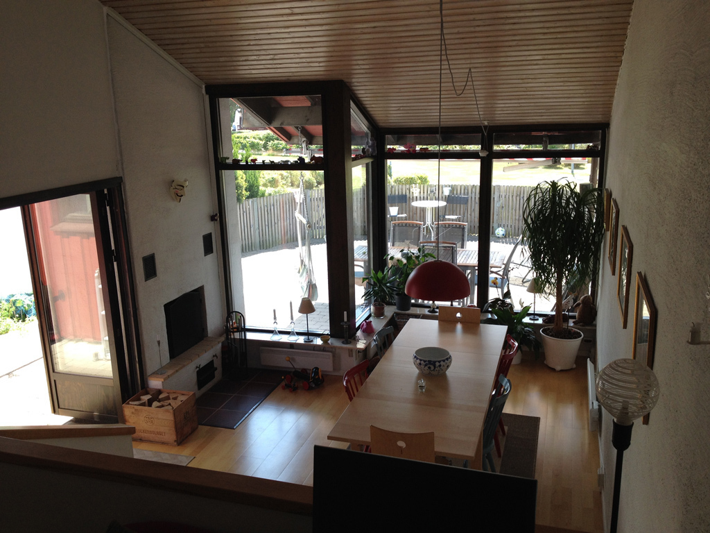 Dining area with fire place