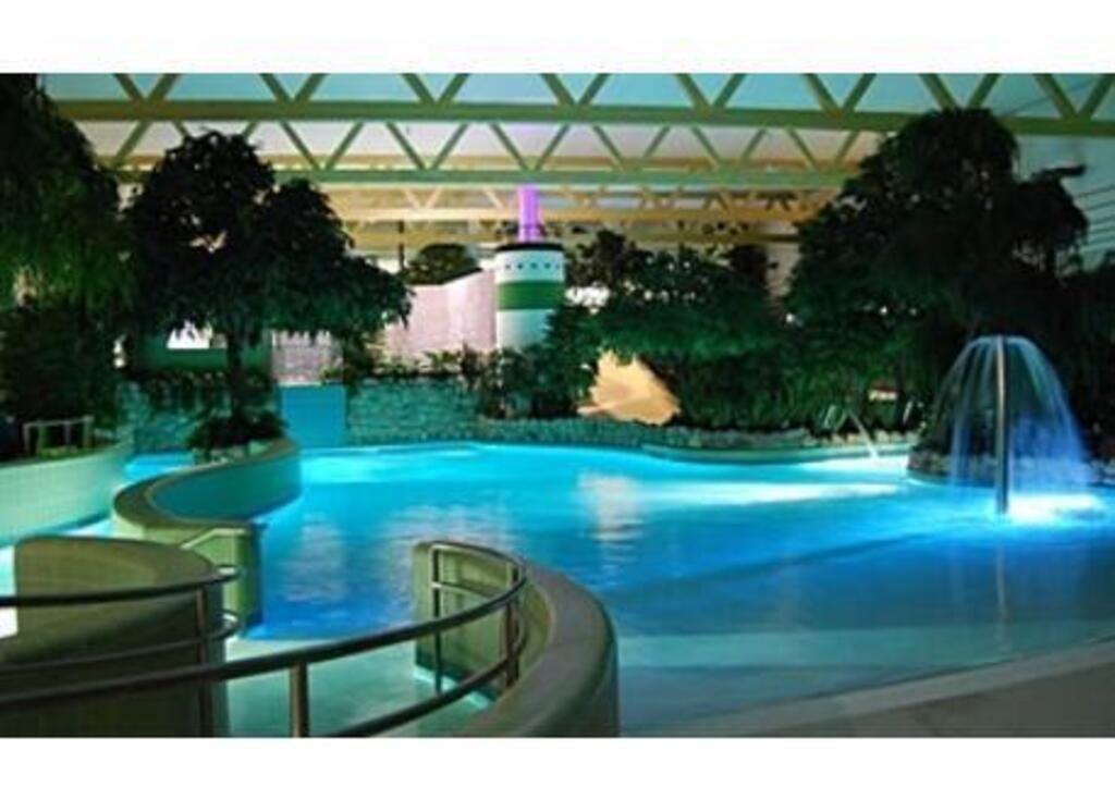 Arena Skövde, adventure swimming pool