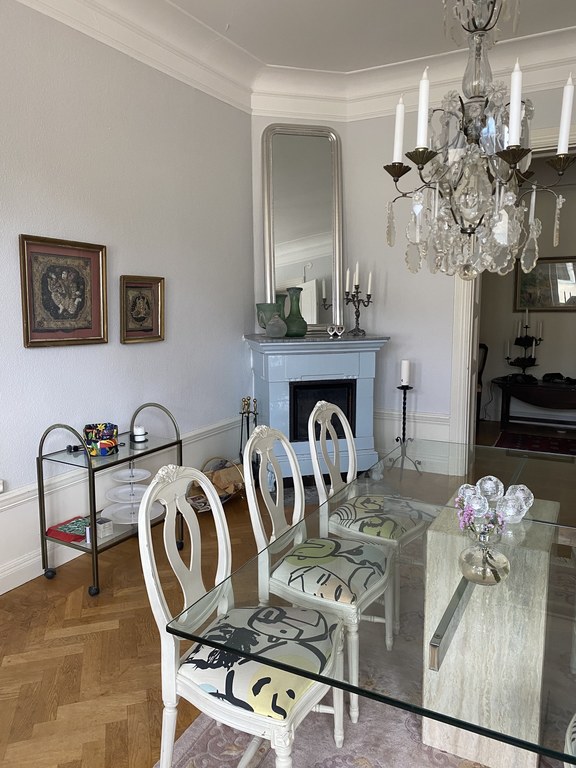 Dining room with fireplace