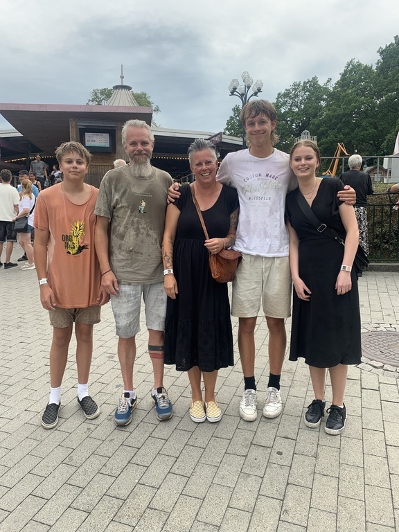The five of us at Liseberg after riding  ”Flumeride” 💦 summer 2024