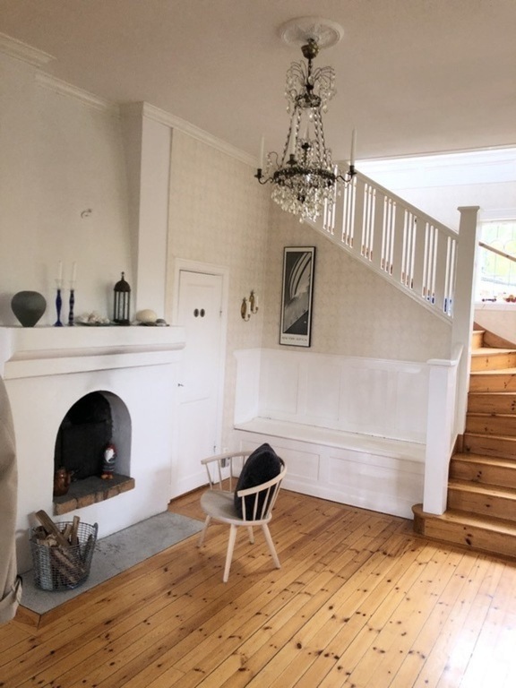 entrance first floor