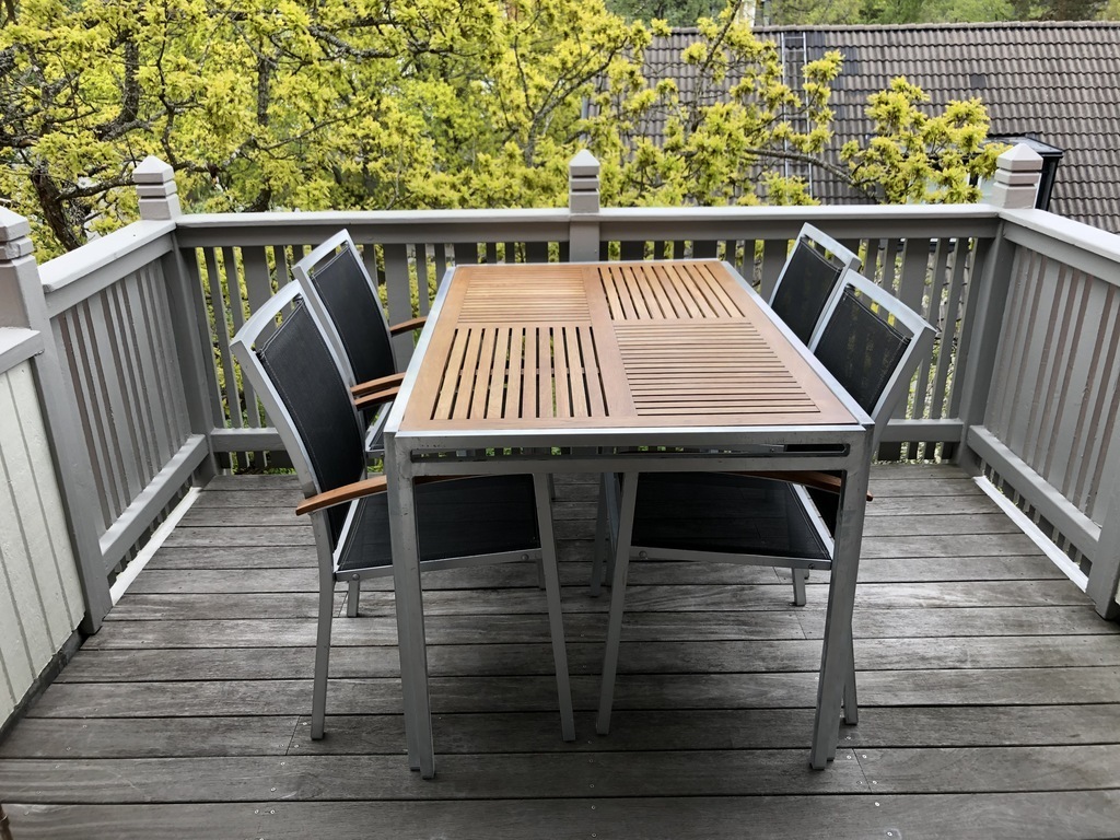 Balcony on second floor in east for sunny breakfasts