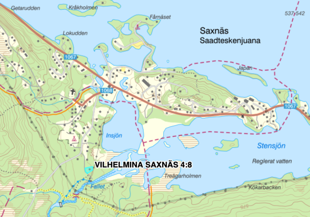 Our houses is Saxnäs 4:8, the green spot