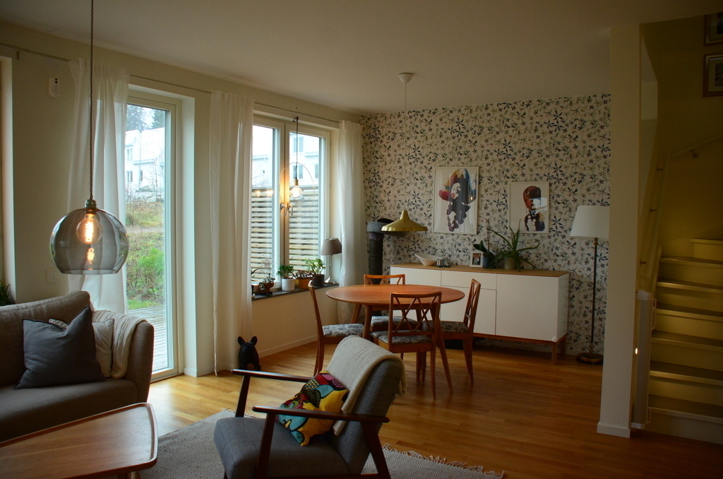 Lounge and exit to our small porch and playground