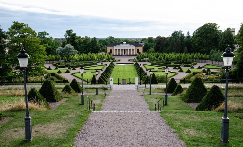 The botanical garden 