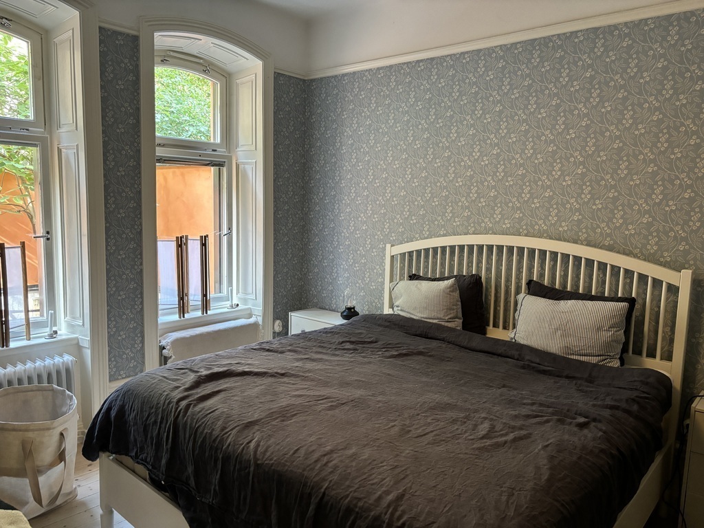 Main bedroom 