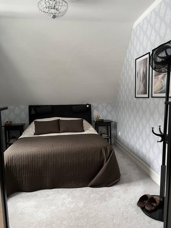 Master bedroom upstairs 