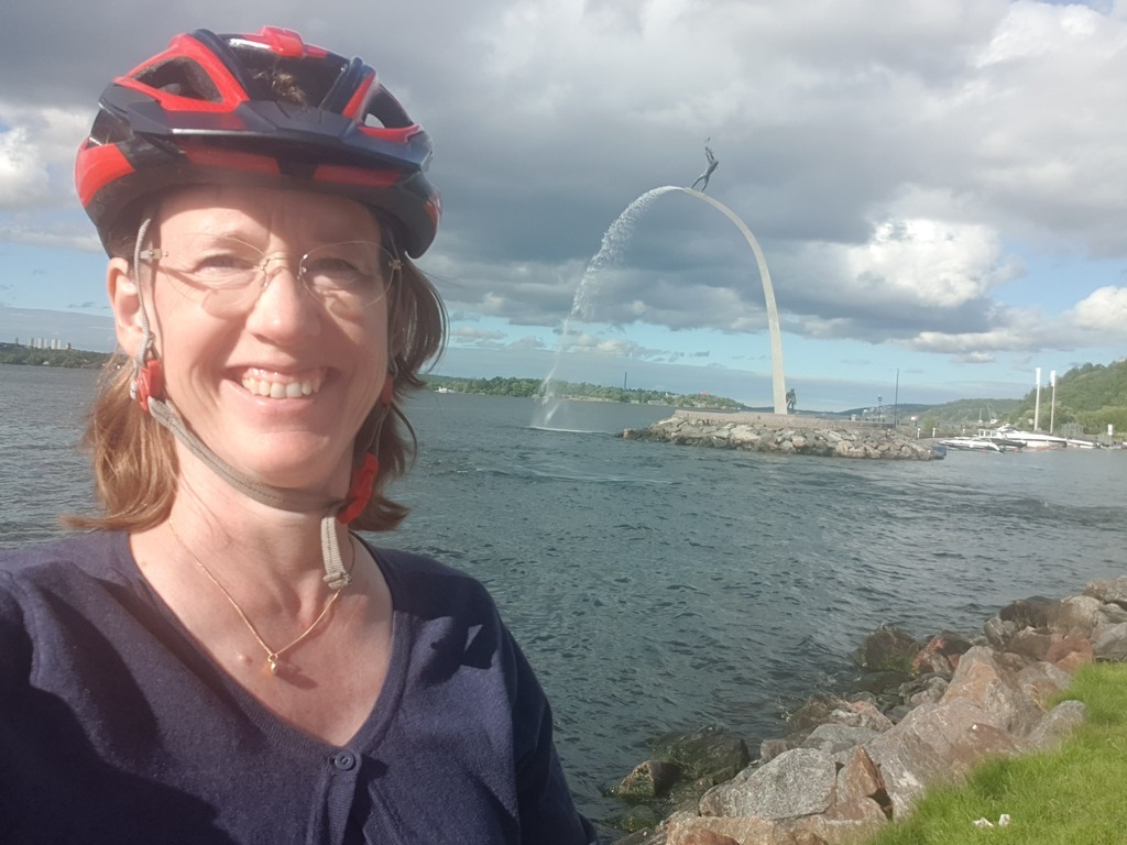 A trip with by bike to Nacka strand and boat over to Djurgården.