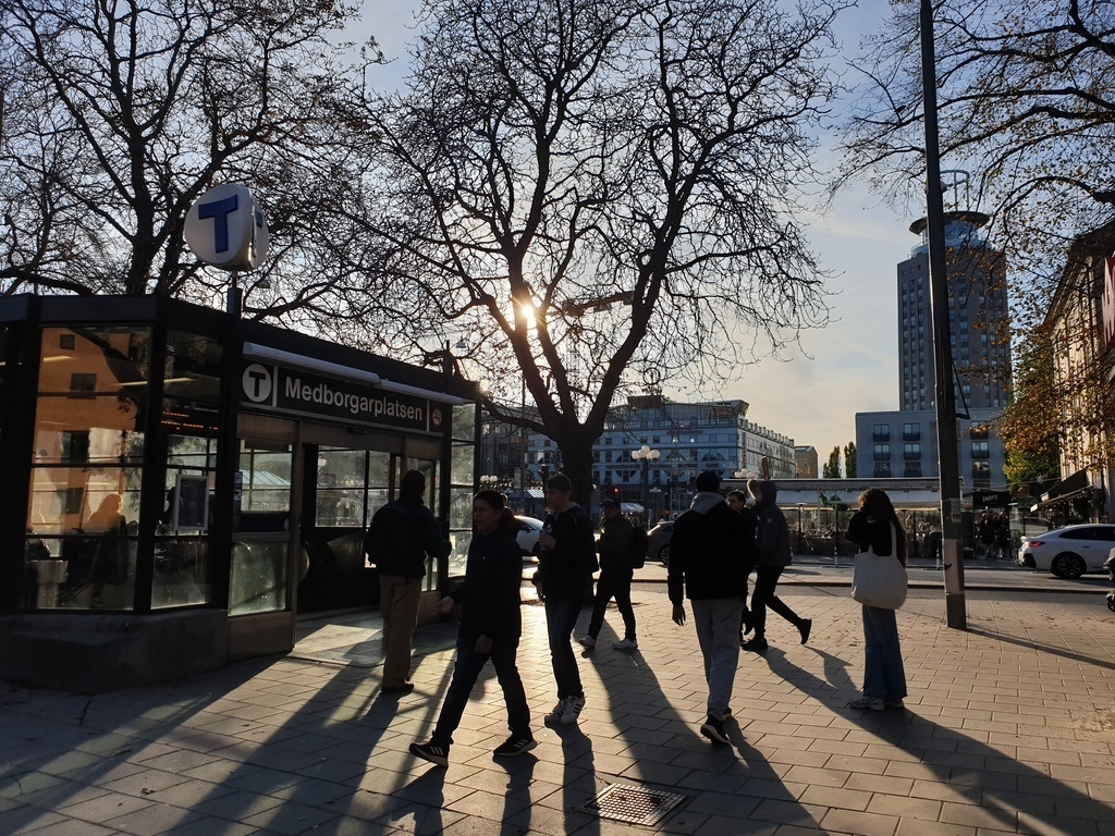 Subway entrance Medborgarplatsen.