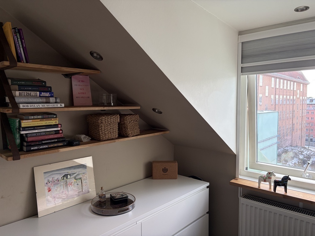 Detail master bedroom 