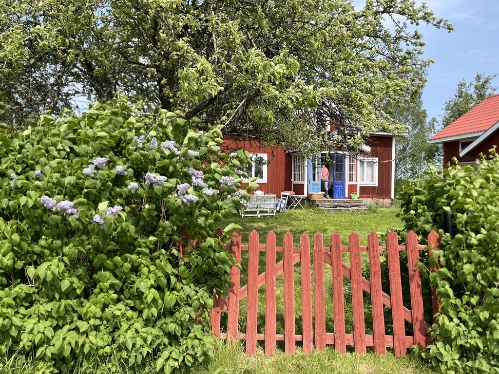 Welcome to a charming old farm house!