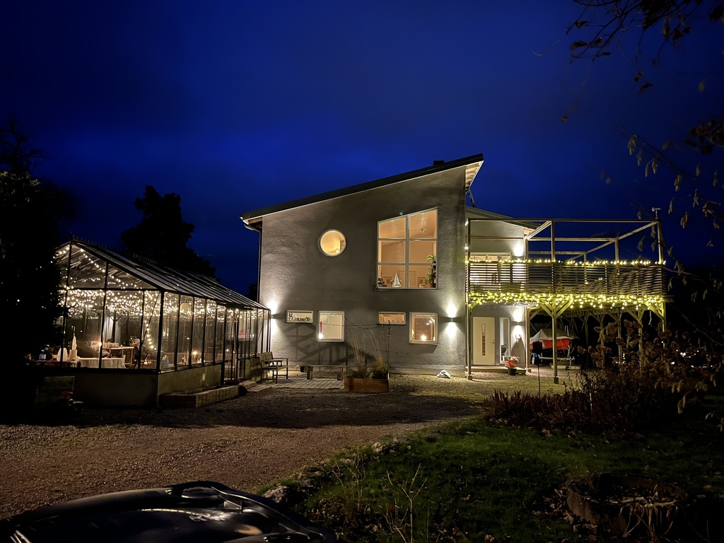 The House a few week before cristmas