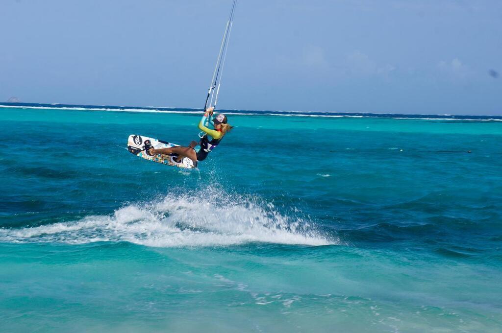 kite surfing and other activities Höllviken