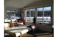 Upper floor with bedsofa