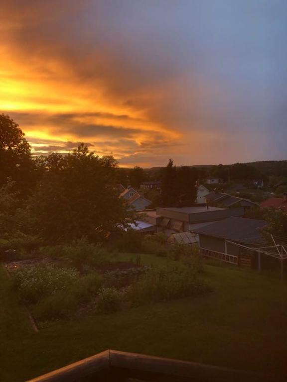 Eveningsky seen from the porch