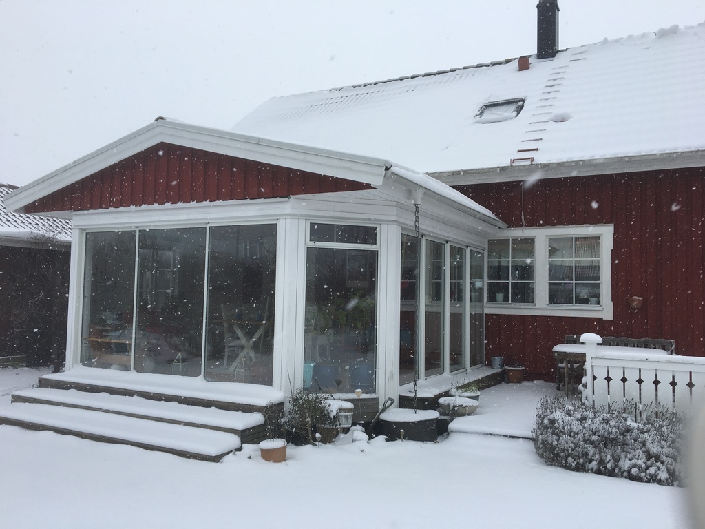 Our sunroom during wintertime... Waiting for the summer.