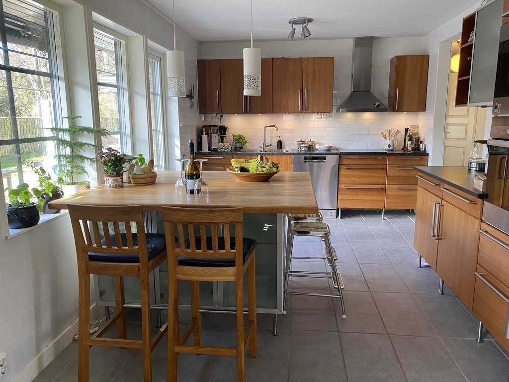 Kitchen, renovated 2021