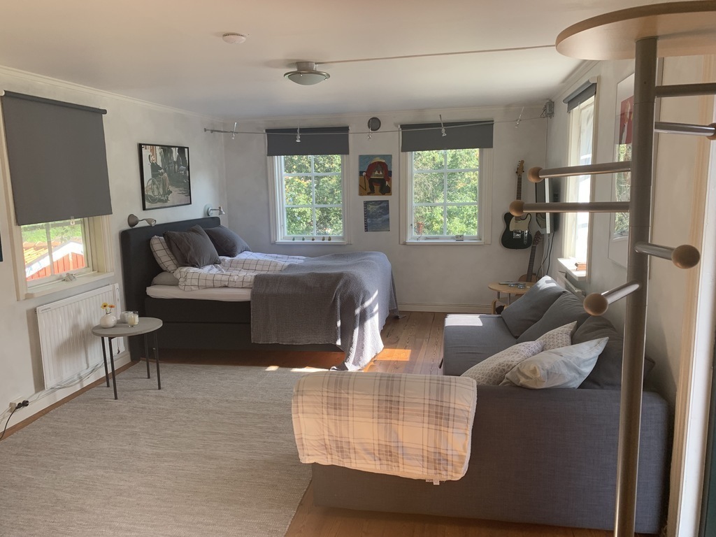 Guest House 35m2, sleeps 2 adults  + 2 kids