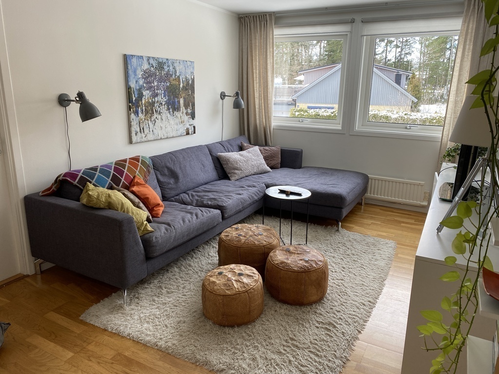 Hallway upstairs with TV and playstation