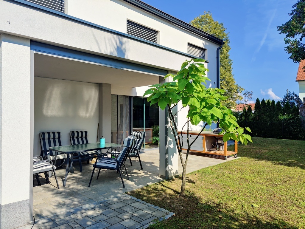 You'll love our terasse.