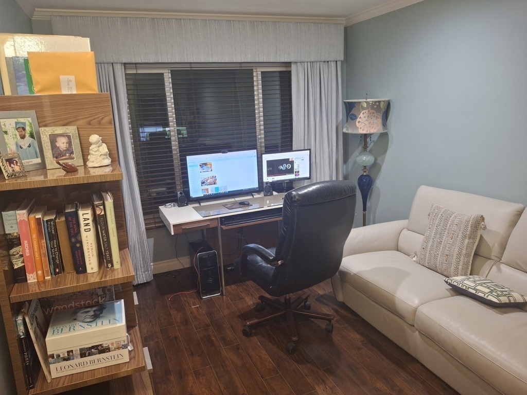 Bedroom #3 with fold out bed (sleeps two people)