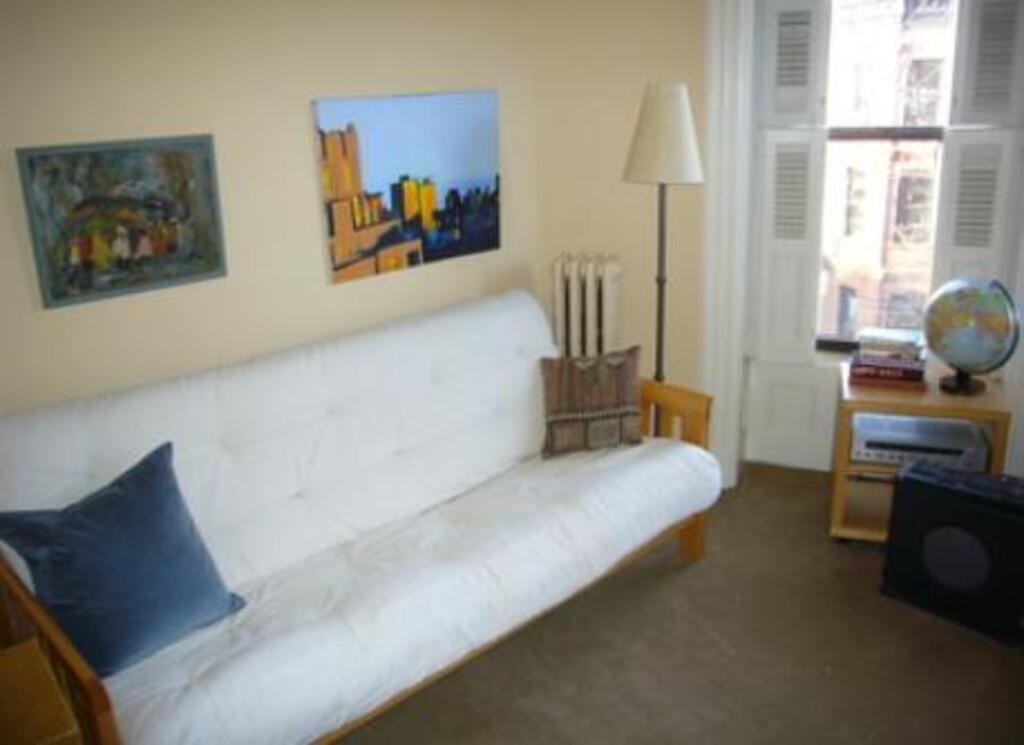 Guest bedroom / study