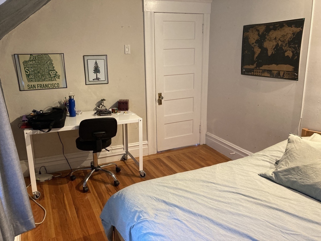 2nd bedroom, full.