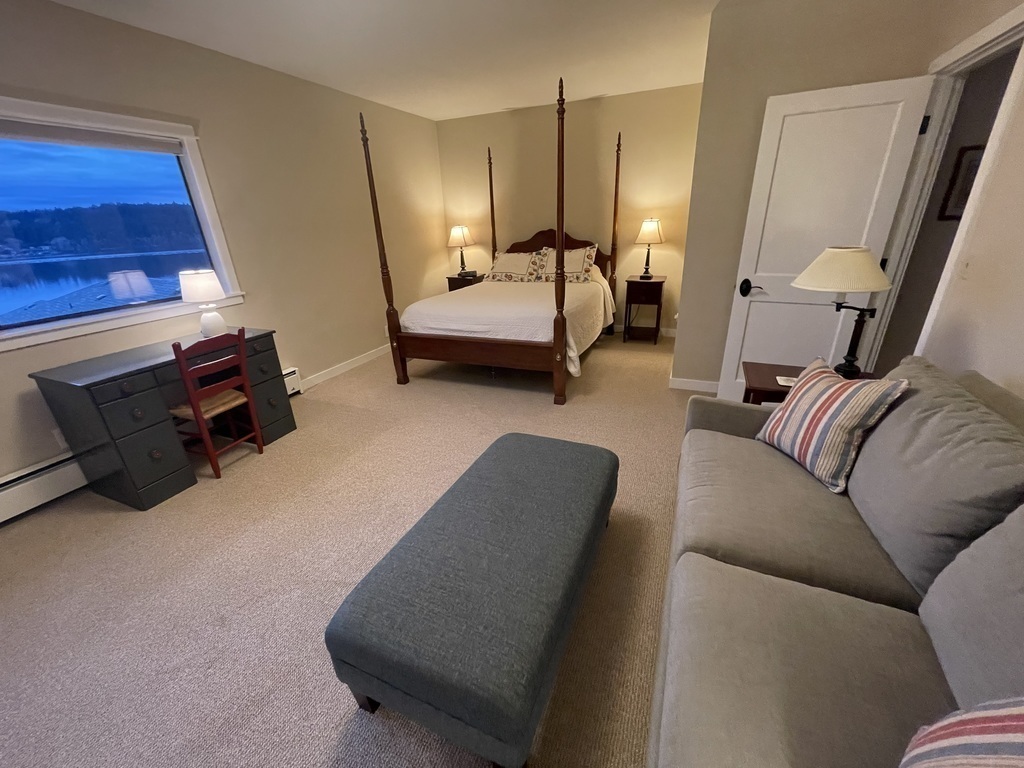 Lower Floor bedroom suite