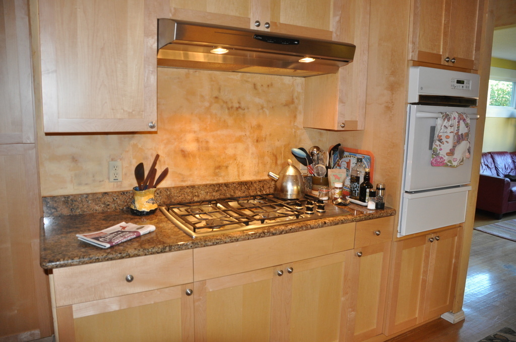 Kitchen and Gas Stove
