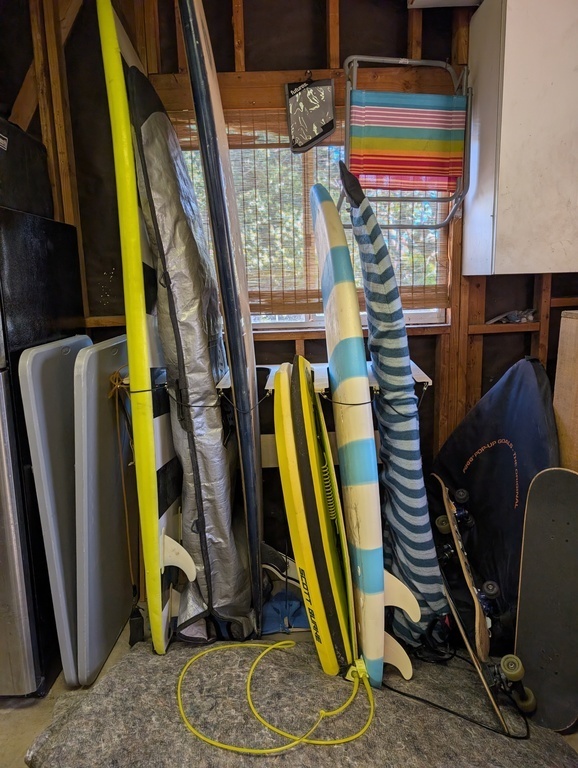 Boogie boards and surfboards for the beach!