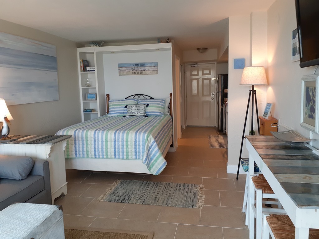 An additional Studio on the Beach (might be available to rent)