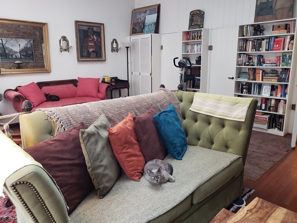 Livingroom looking back at front door